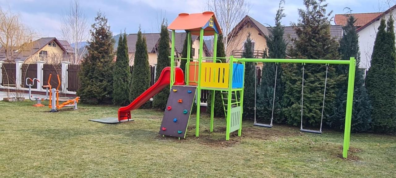 Pensiunea Dara Rîşnov Εξωτερικό φωτογραφία